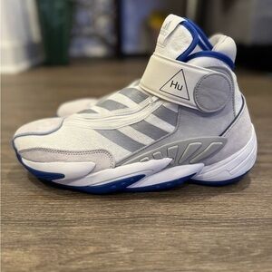 Adidas Crazy BYW Hu Pharrell White Silver Royal sz 9.5